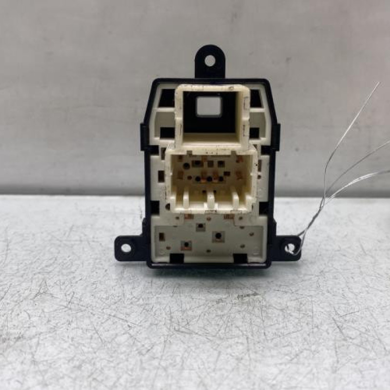 Commande retroviseurs HYUNDAI I 10 2 Photo n°3