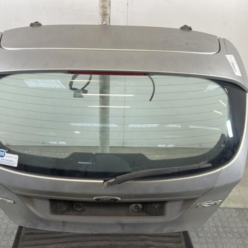 Malle/Hayon arriere FORD FIESTA 6 Photo n°1