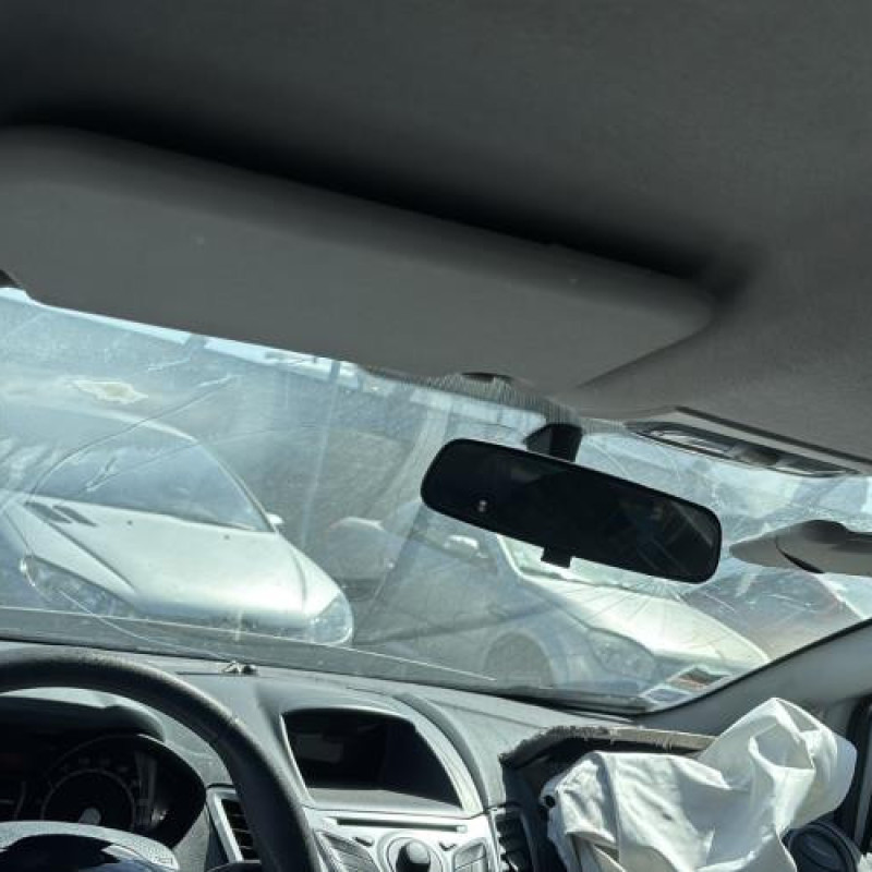 Pare choc arriere FORD FIESTA 6 Photo n°19