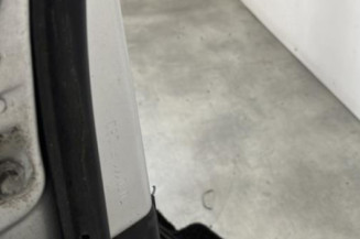 Porte arriere droit FORD FIESTA 6
