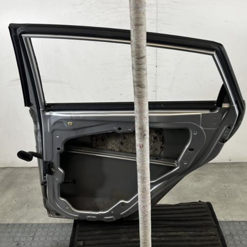 Porte arriere droit FORD FIESTA 6 Photo n°4
