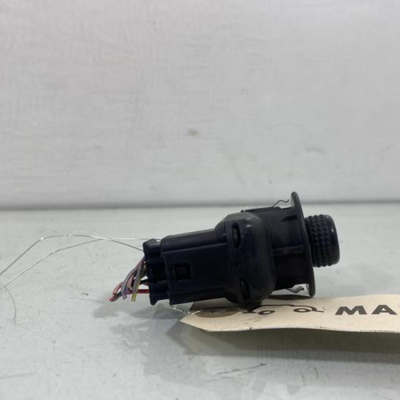 Commande retroviseurs RENAULT MEGANE 2 Photo n°4