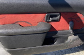 Pare choc arriere PEUGEOT 106