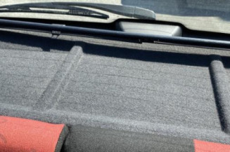 Pare choc arriere PEUGEOT 106