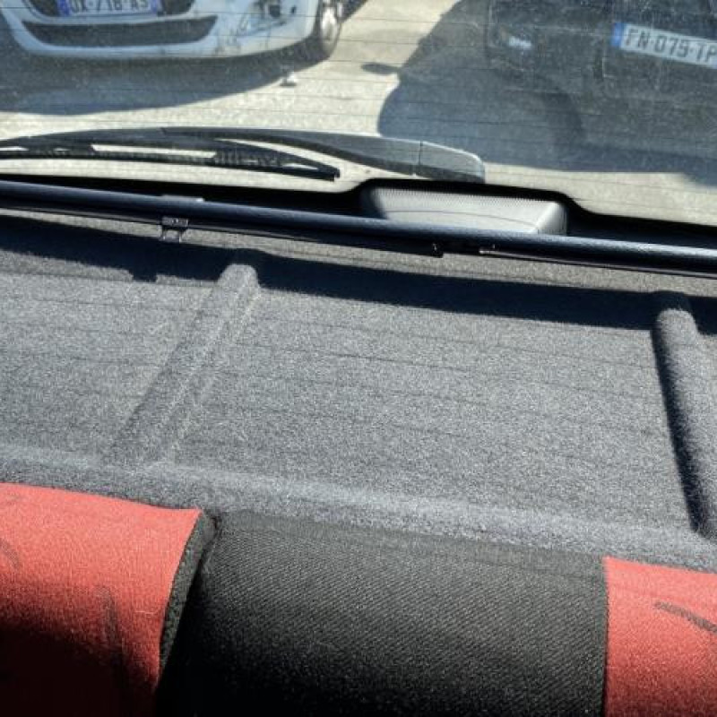 Pare choc arriere PEUGEOT 106 Photo n°20