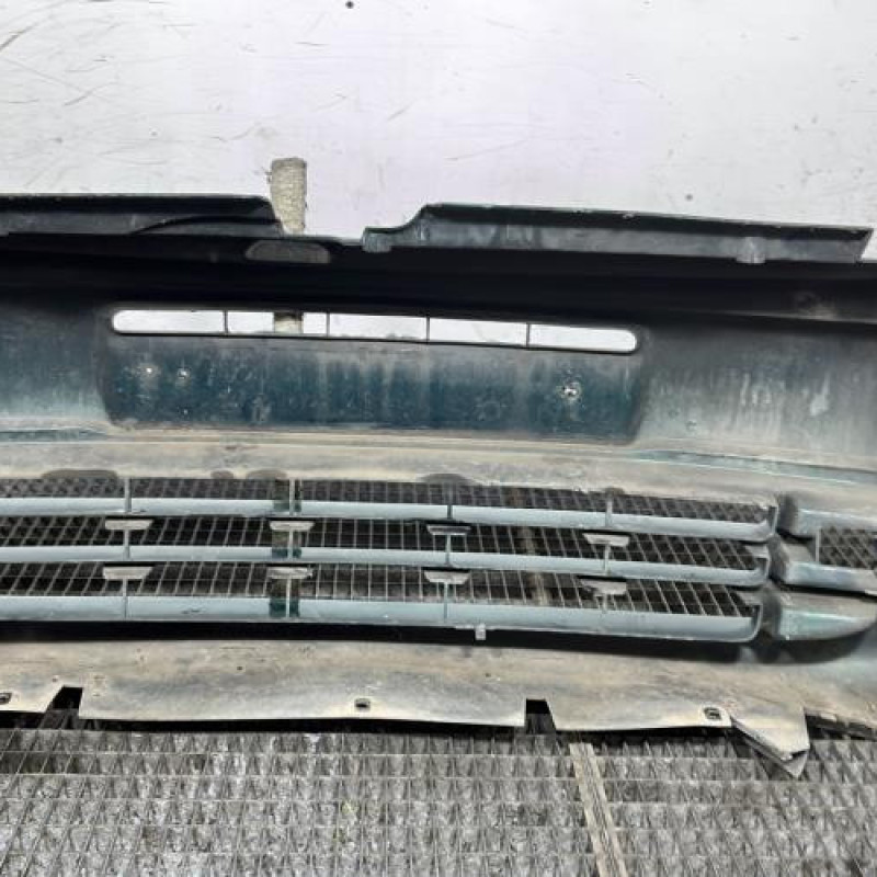 Pare choc avant CITROEN XSARA PICASSO Photo n°5