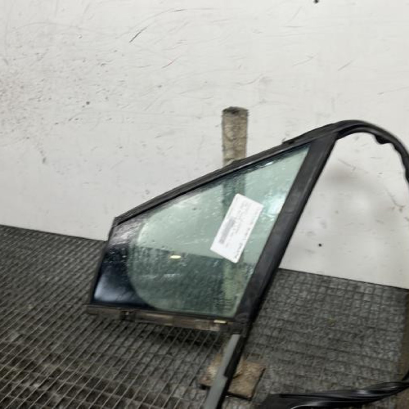 Custode avant gauche (porte) PEUGEOT 308 1 Photo n°3