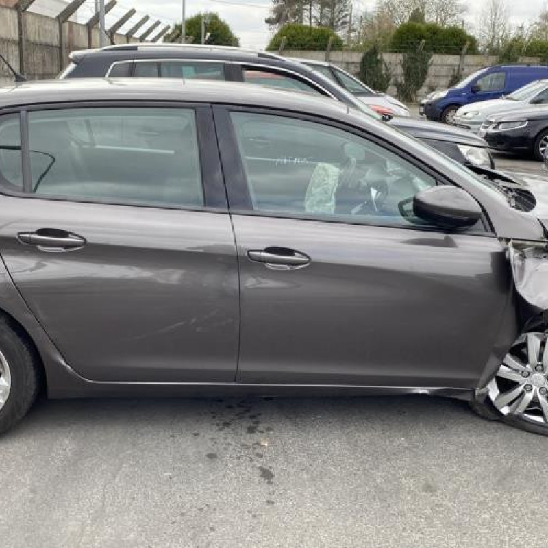 Pare choc arriere PEUGEOT 308 2 Photo n°16