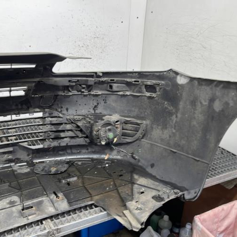 Pare choc avant CITROEN C4 1 Photo n°4