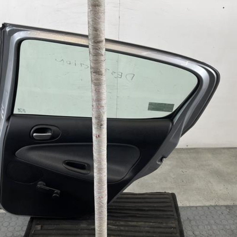 Porte arriere droit PEUGEOT 206+ Photo n°6