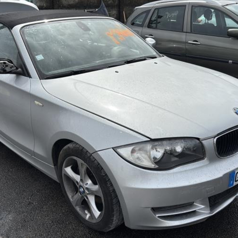 Porte avant droit BMW SERIE 1 E88 Photo n°19