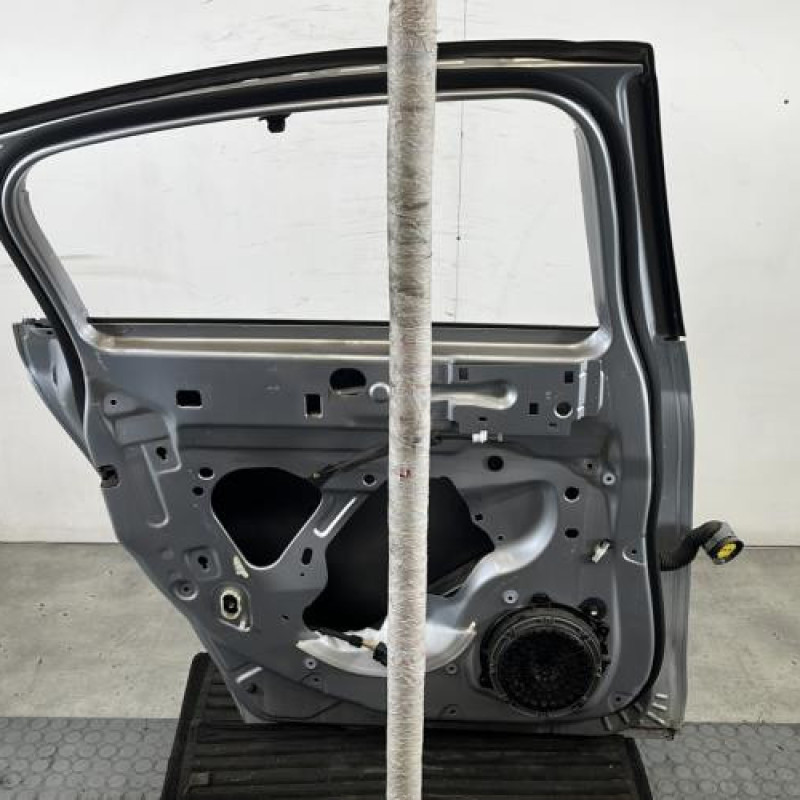 Porte arriere gauche CITROEN C5 2 Photo n°6
