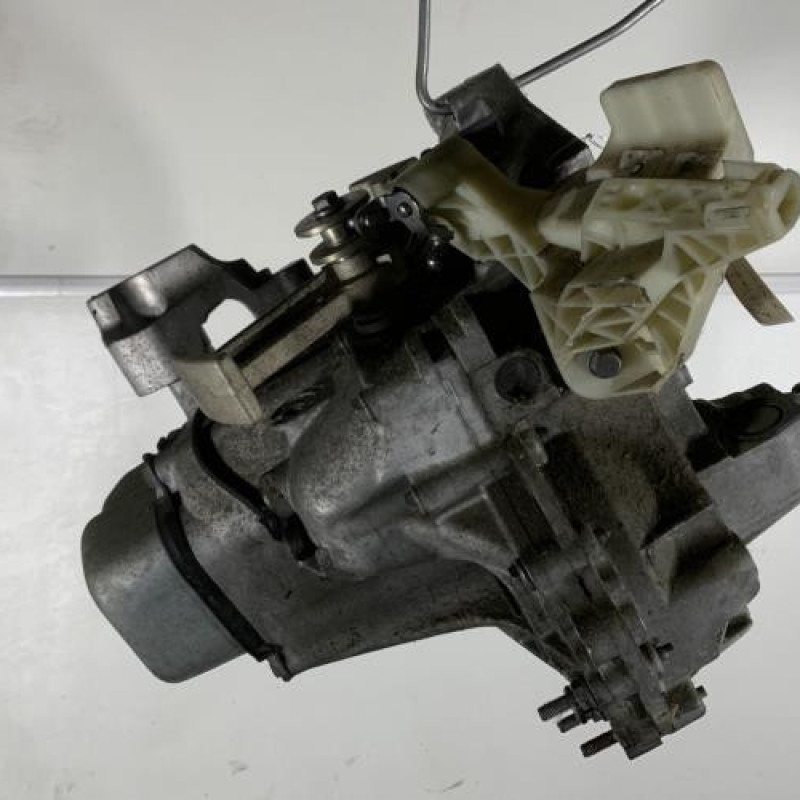 Boite de vitesses PEUGEOT 208 2 Photo n°4