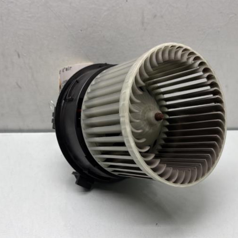 Pulseur d'air PEUGEOT 2008 2 Photo n°2