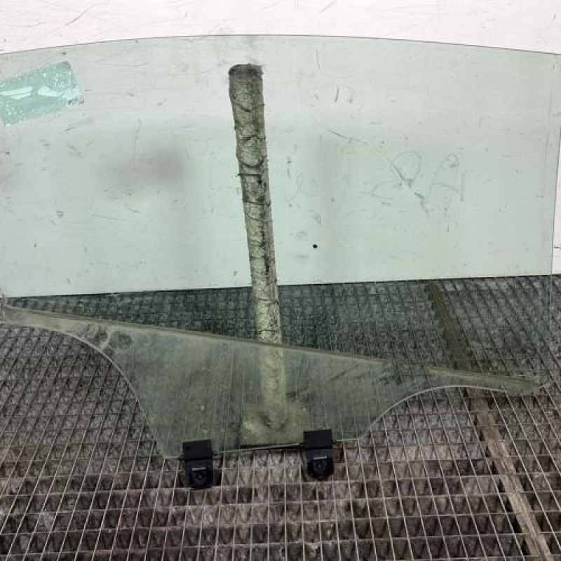 Vitre arriere gauche CITROEN C5 2 Photo n°4