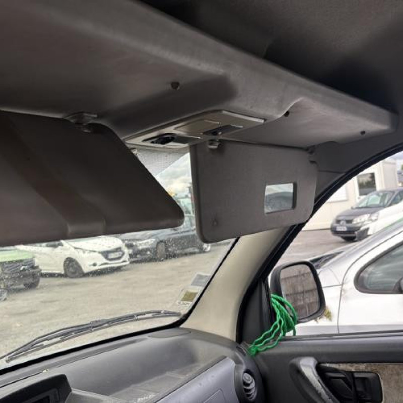 Porte laterale droit PEUGEOT PARTNER 1 Photo n°19