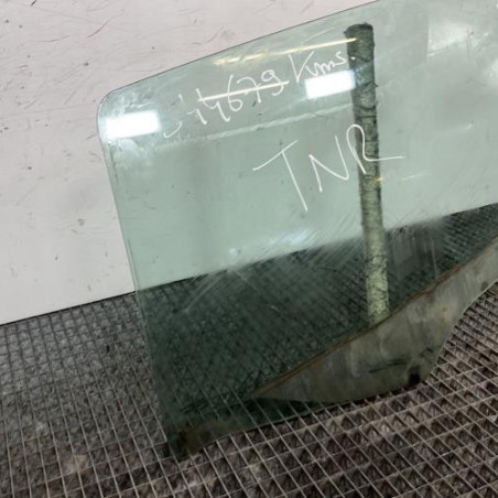 Vitre arriere gauche PEUGEOT 308 1