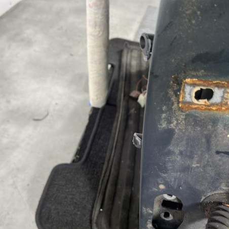 Porte avant gauche PEUGEOT 205