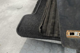 Porte avant gauche PEUGEOT 205