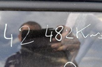 Vitre arriere droit PEUGEOT 205