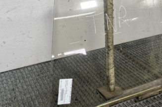 Vitre arriere gauche PEUGEOT 205