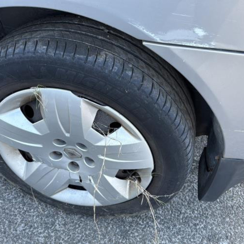 Vitre avant droit RENAULT ESPACE 4 Photo n°9
