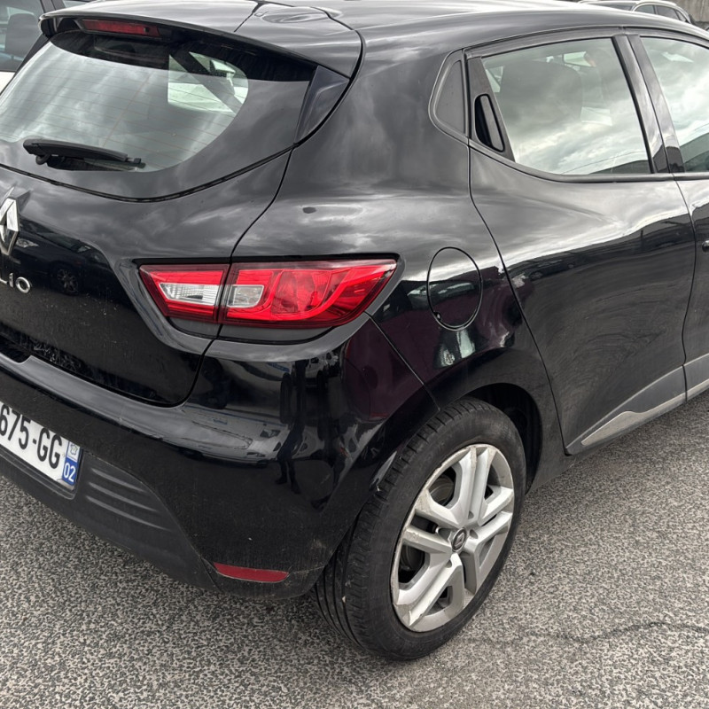 RENAULT CLIO 4 PHASE 2 0.9i - 12V TURBO TCE 90 Photo n°14