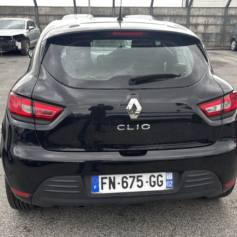 RENAULT CLIO 4 PHASE 2 0.9i - 12V TURBO TCE 90 Photo n°16