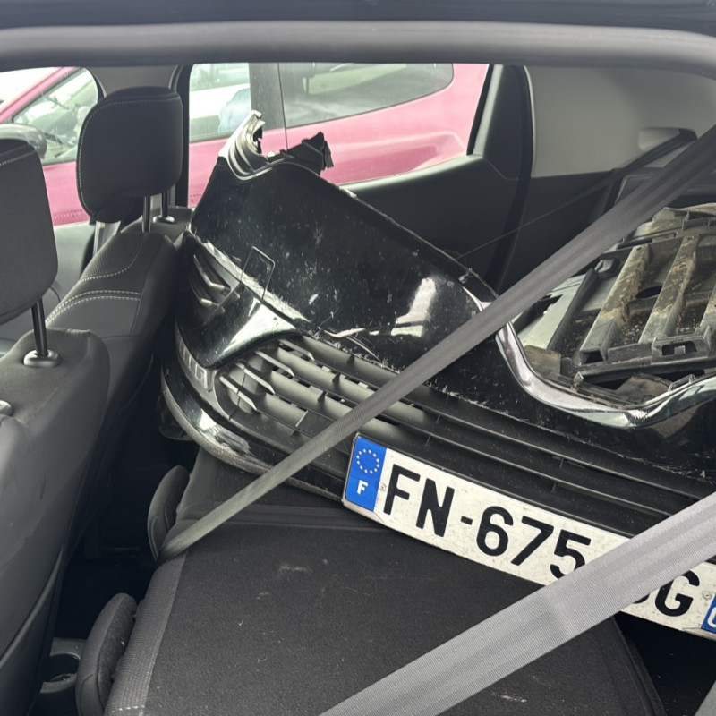 RENAULT CLIO 4 PHASE 2 0.9i - 12V TURBO TCE 90 Photo n°23