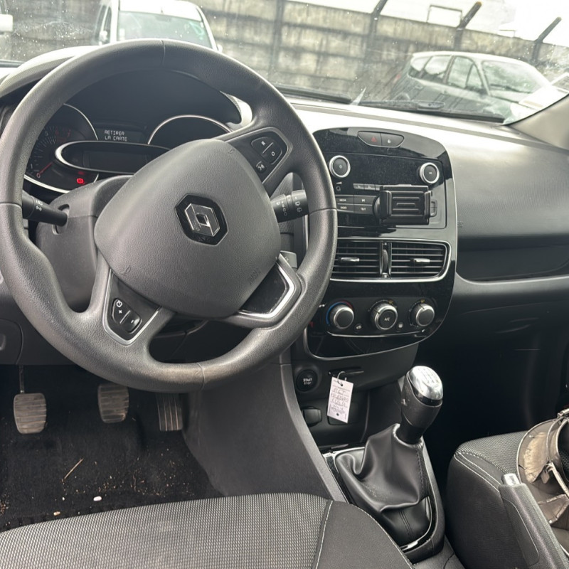 RENAULT CLIO 4 PHASE 2 0.9i - 12V TURBO TCE 90 Photo n°24