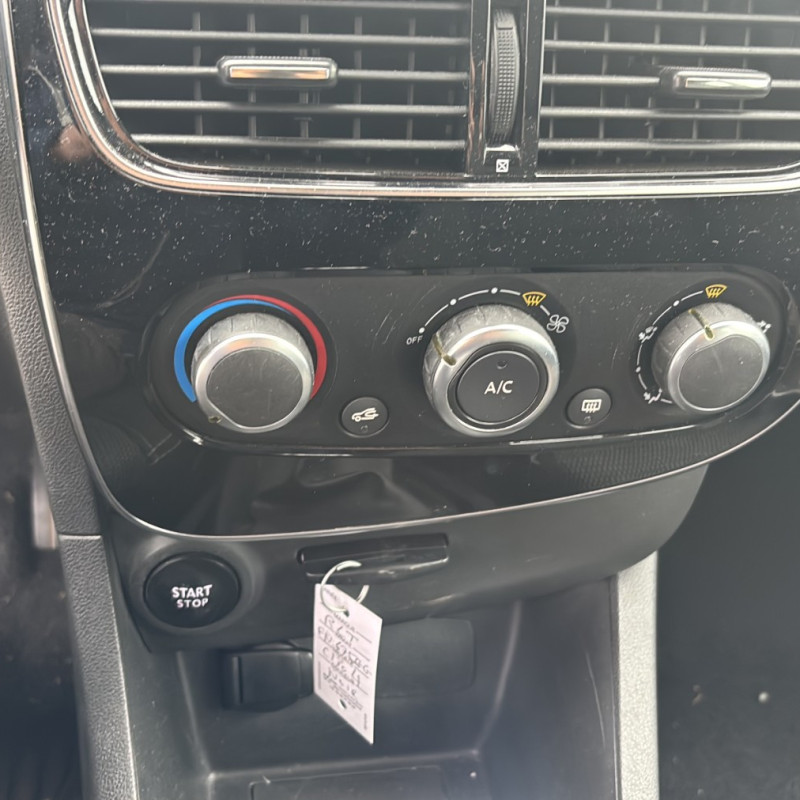 RENAULT CLIO 4 PHASE 2 0.9i - 12V TURBO TCE 90 Photo n°27