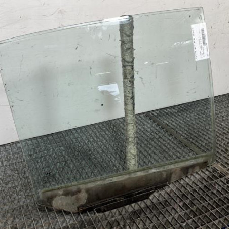 Vitre arriere droit HYUNDAI I 10 1