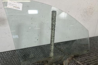 Vitre avant droit HYUNDAI I 10 1