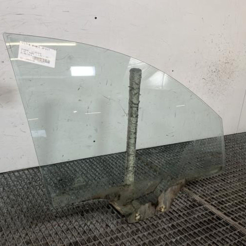 Vitre avant droit HYUNDAI I 10 1 Photo n°3