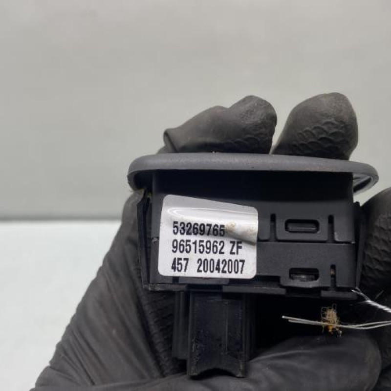 Interrupteur de leve vitre arriere droit CITROEN C5 1 Photo n°4