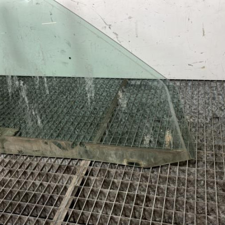 Vitre avant droit VOLKSWAGEN GOLF 4