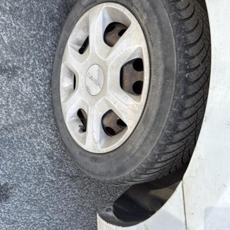 Vitre arriere droit DACIA LOGAN MCV 2 Photo n°18