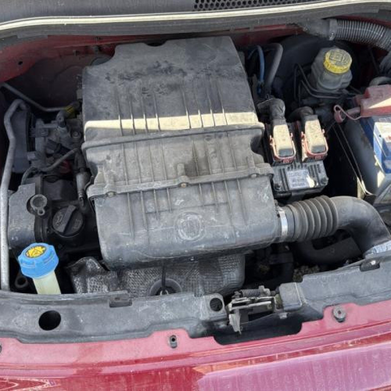 Pretensionneur de ceinture avant gauche FIAT 500 2 Photo n°18