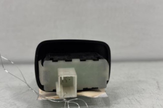 Interrupteur de leve vitre arriere gauche PEUGEOT 508 1