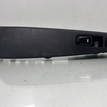 Interrupteur de leve vitre arriere droit HYUNDAI IX 35 Photo n°1