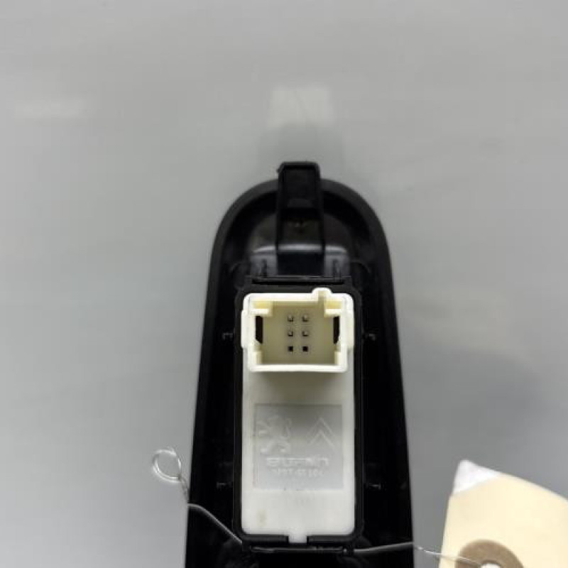 Interrupteur de leve vitre arriere gauche CITROEN C4 PICASSO 2 Photo n°5