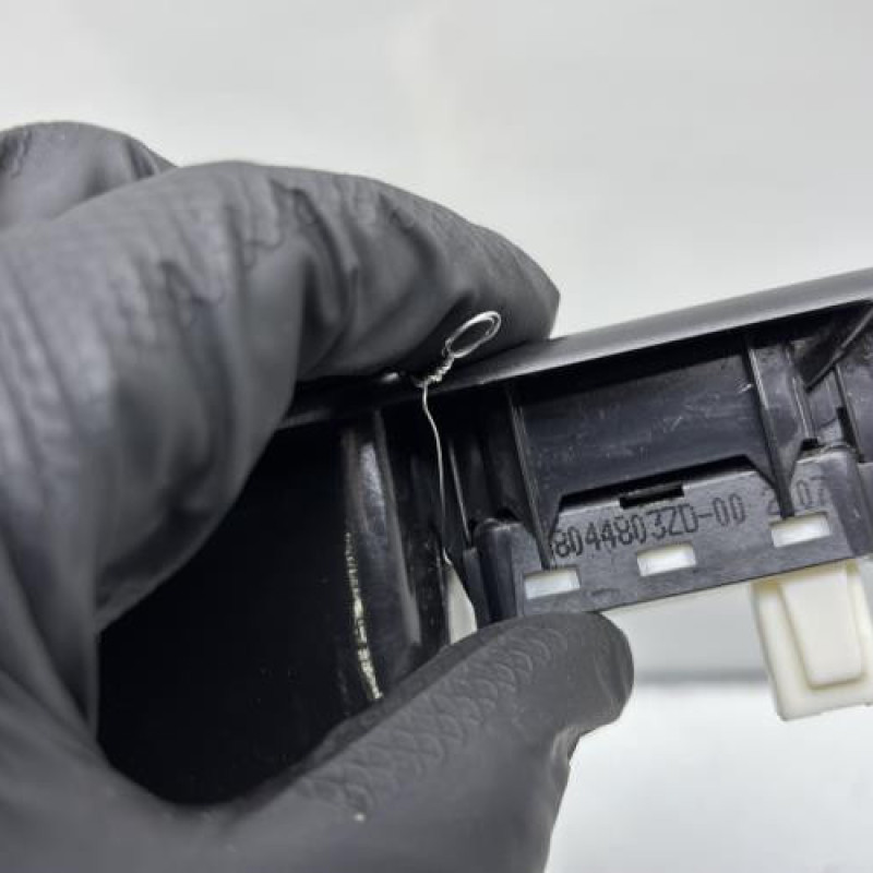 Interrupteur de leve vitre arriere gauche CITROEN C4 PICASSO 2 Photo n°6