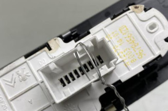 Interrupteur de leve vitre avant gauche PEUGEOT EXPERT 3