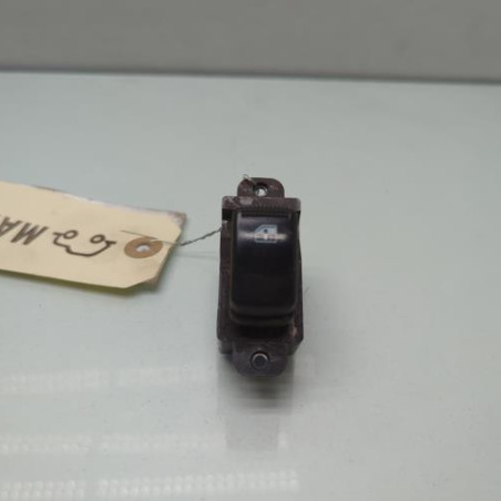 Interrupteur de leve vitre avant droit KIA PICANTO 1 Photo n°1