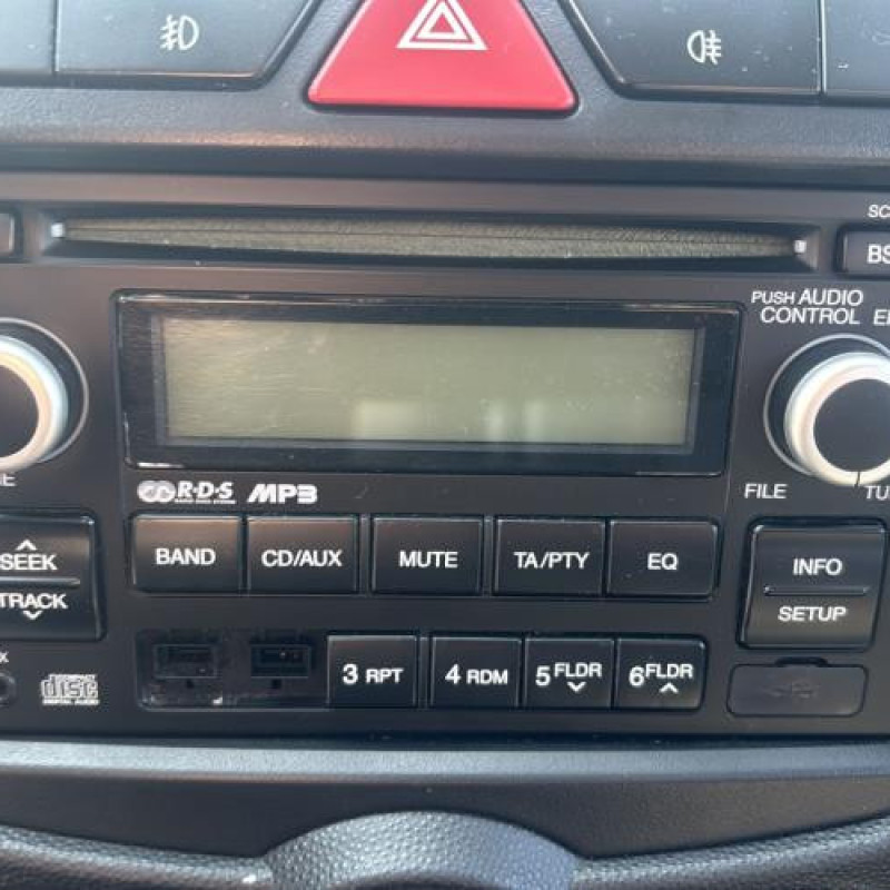 Interrupteur de leve vitre avant droit KIA PICANTO 1 Photo n°19