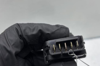 Interrupteur de leve vitre avant droit PEUGEOT 405