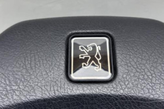 Volant PEUGEOT 405