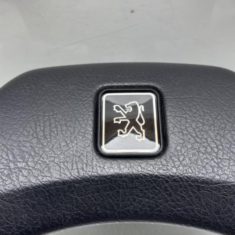 Volant PEUGEOT 405 Photo n°4
