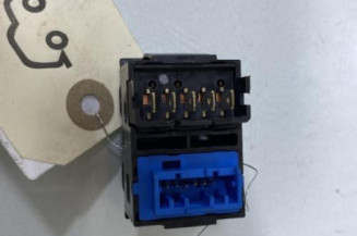 Interrupteur de leve vitre avant gauche PEUGEOT 406