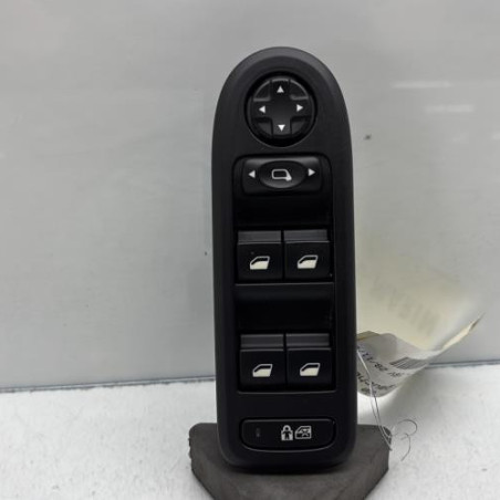 Interrupteur de leve vitre avant gauche PEUGEOT 308 1 Photo n°1